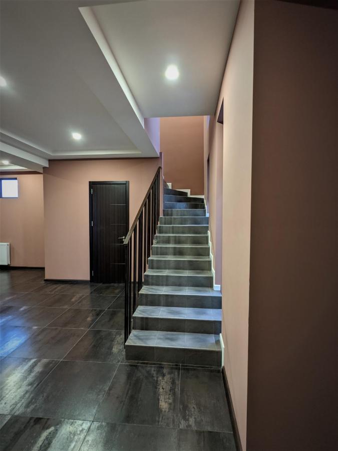 Milky Way Hotel Kazbegi Exterior photo