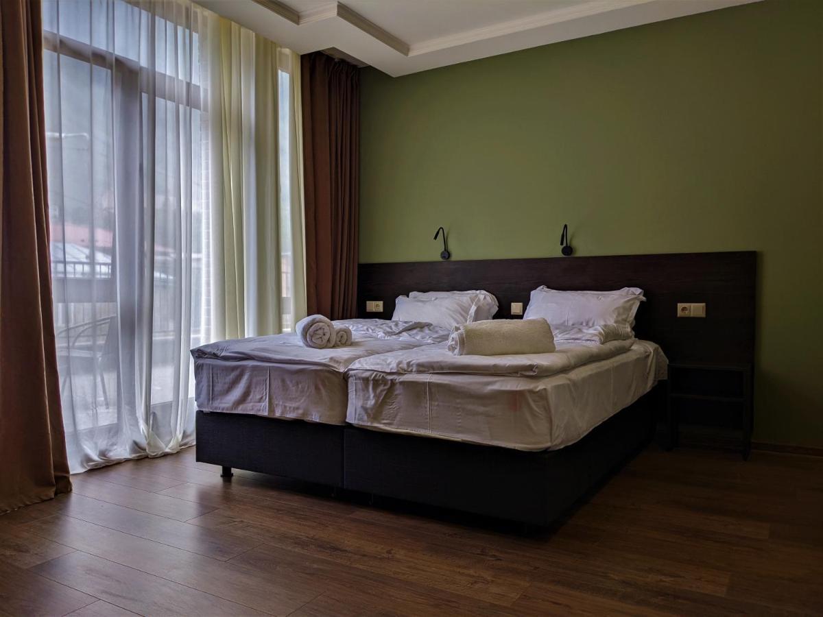 Milky Way Hotel Kazbegi Exterior photo