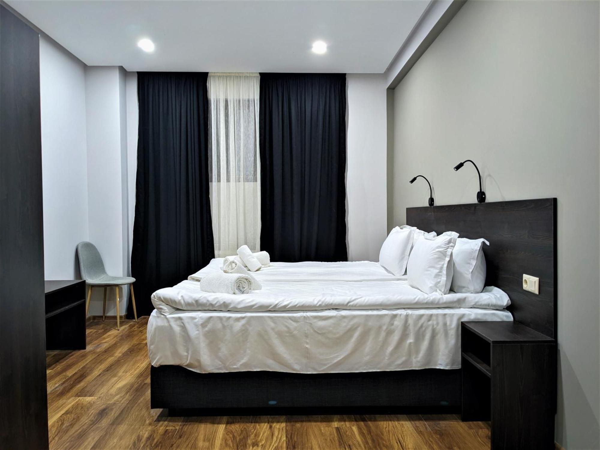 Milky Way Hotel Kazbegi Exterior photo